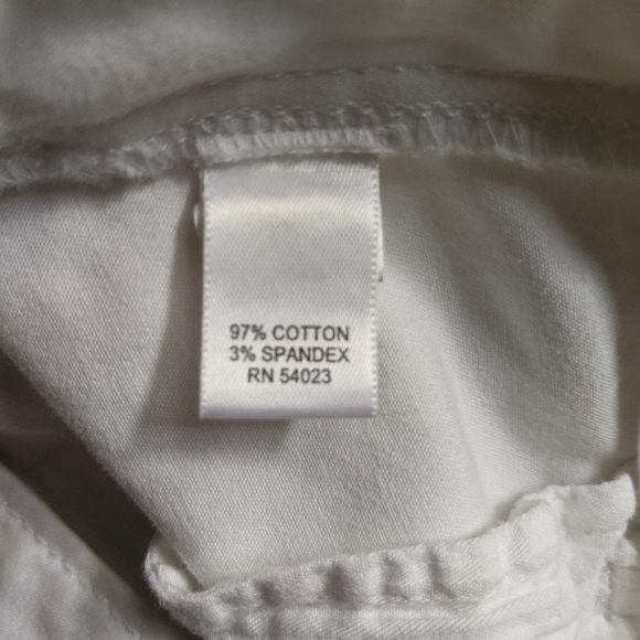 White pants - Picture 6 of 7